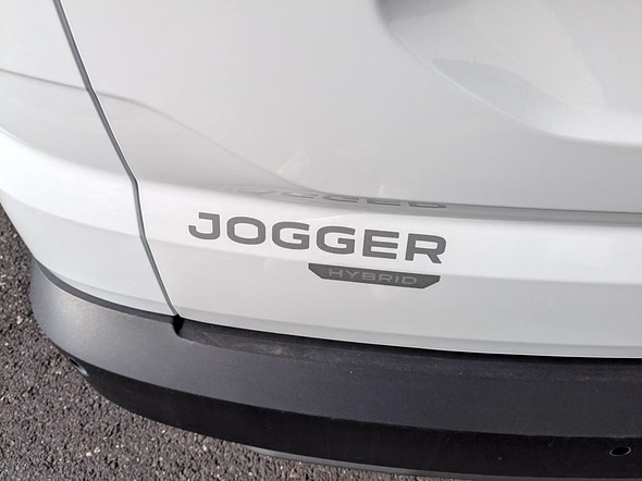 DACIA Jogger 1.6 hybrid 140ch Extreme 5 places - Miniature 8