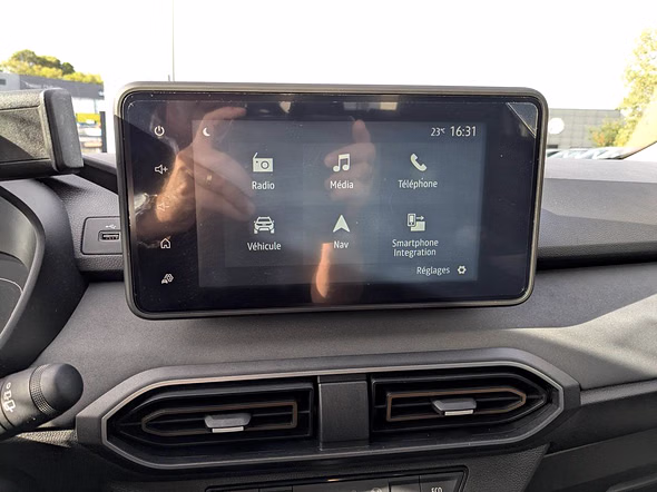 DACIA Jogger 1.6 hybrid 140ch Extreme 5 places - Miniature 16