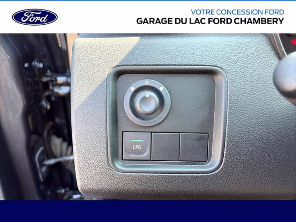 DACIA Duster 1.0 ECO-G 100ch Confort 4x2 - Miniature 15