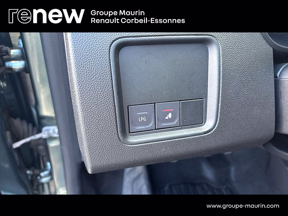 DACIA Duster 1.0 ECO-G 100ch Extreme - Miniature 20