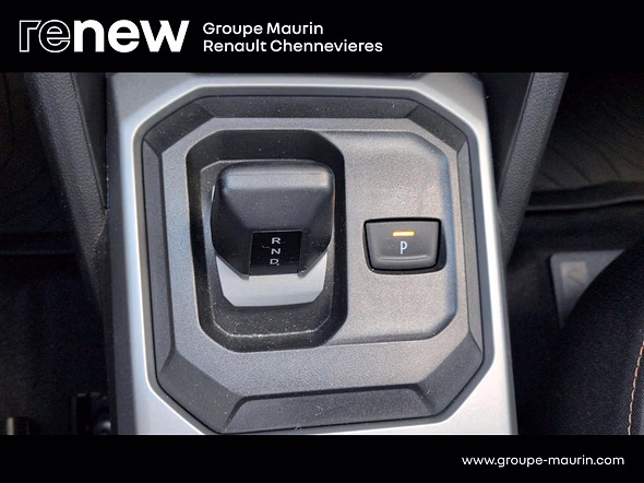 DACIA Duster 1.2 hybrid-G 150ch Extreme 4x4 - Miniature 26