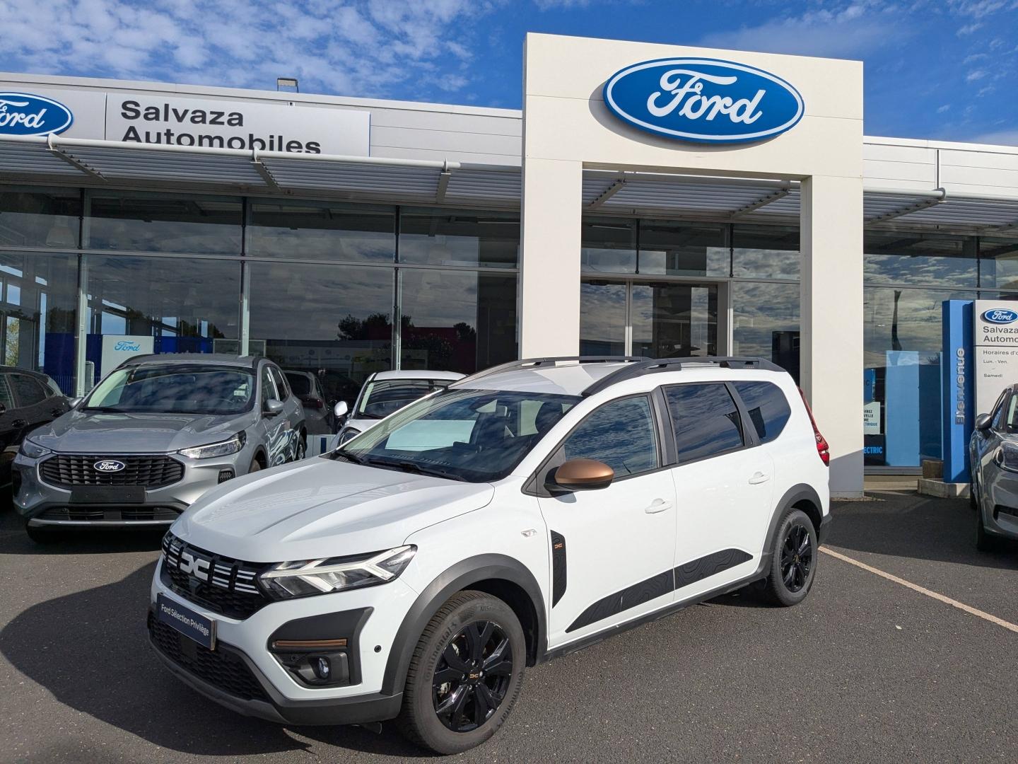 DACIA Jogger 1.6 hybrid 140ch Extreme 5 places - Photo 1