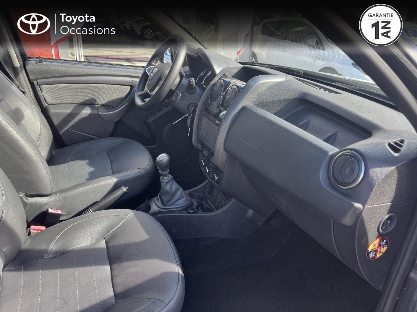 DACIA Duster 1.2 TCe 125ch Black Touch 2017 4X2 - Photo 24