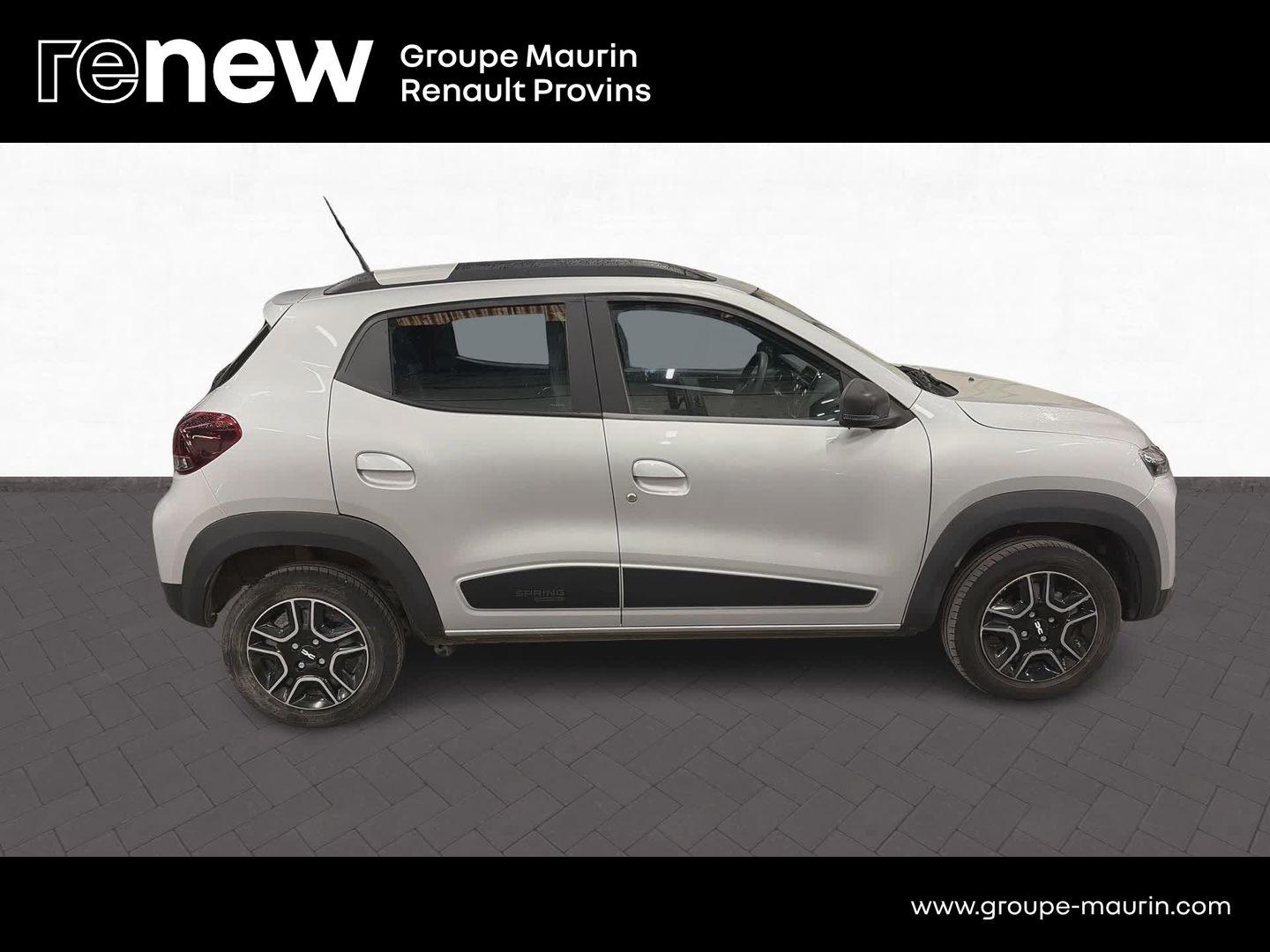 DACIA Spring 45ch Essential 23 - Photo 4