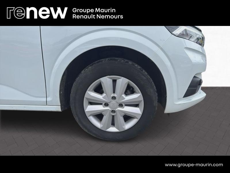 DACIA Sandero 1.0 TCe 90ch Expression -24 - Photo 4