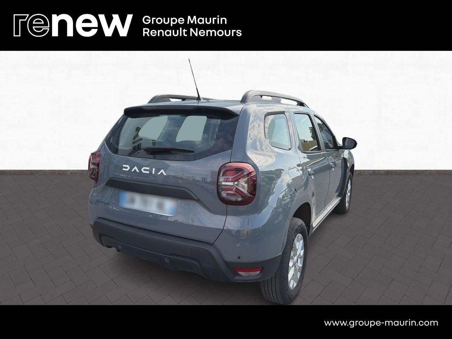 DACIA Duster 1.3 TCe 130ch FAP Expression 4x2 - Photo 7