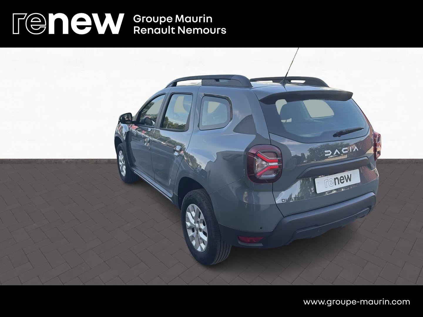 DACIA Duster 1.3 TCe 130ch FAP Expression 4x2 - Photo 13