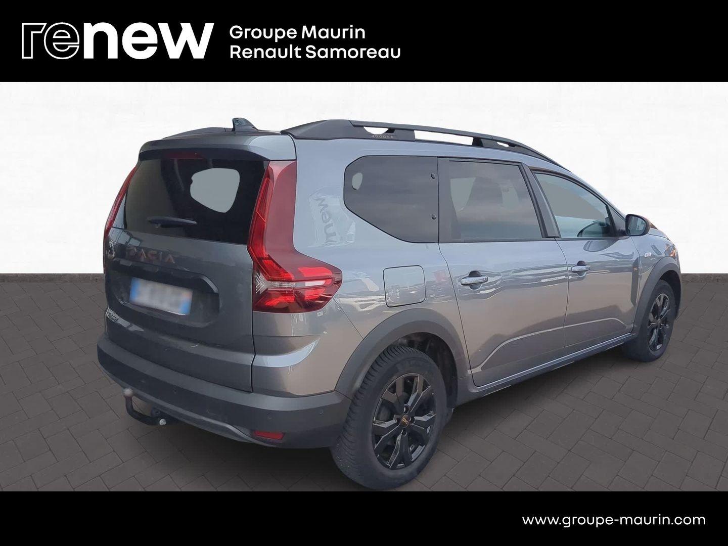 DACIA Jogger 1.0 TCe 110ch Extreme+ 7 places - Photo 6