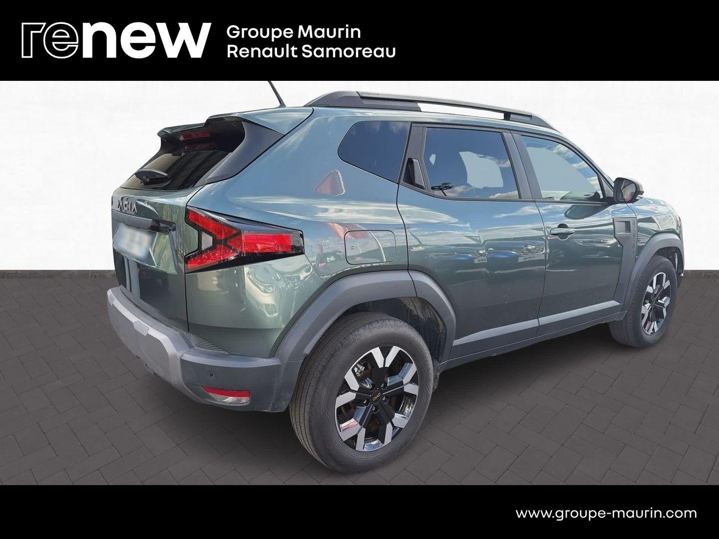 DACIA Duster 1.6 hybrid 140ch Extreme - Photo 6