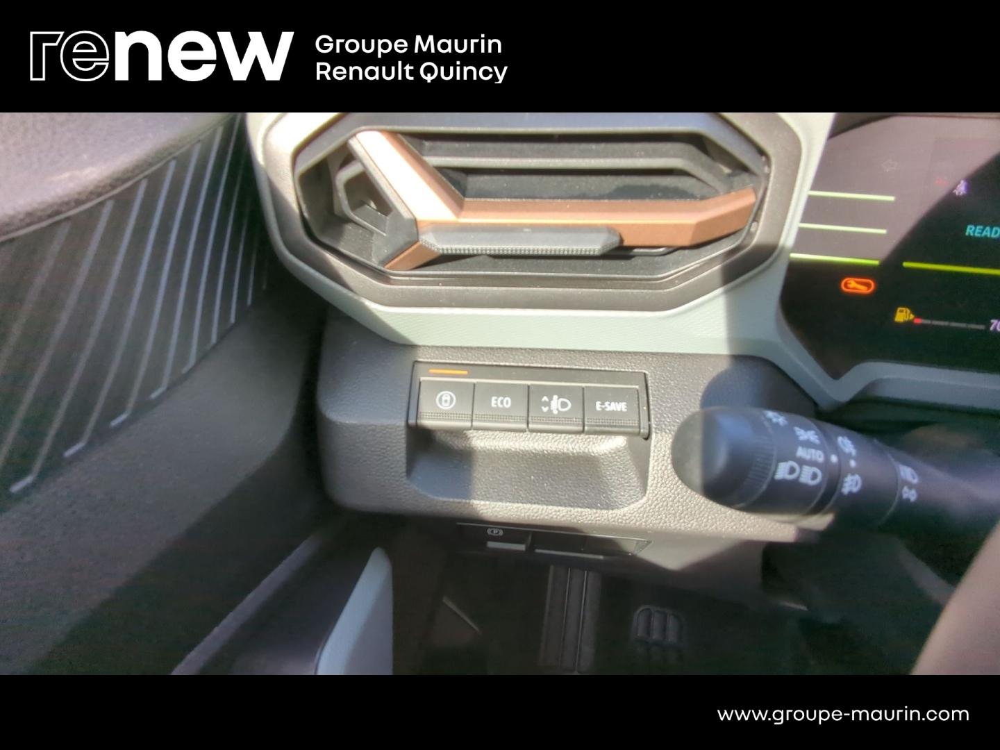 DACIA Duster 1.6 hybrid 140ch Extreme - Photo 18