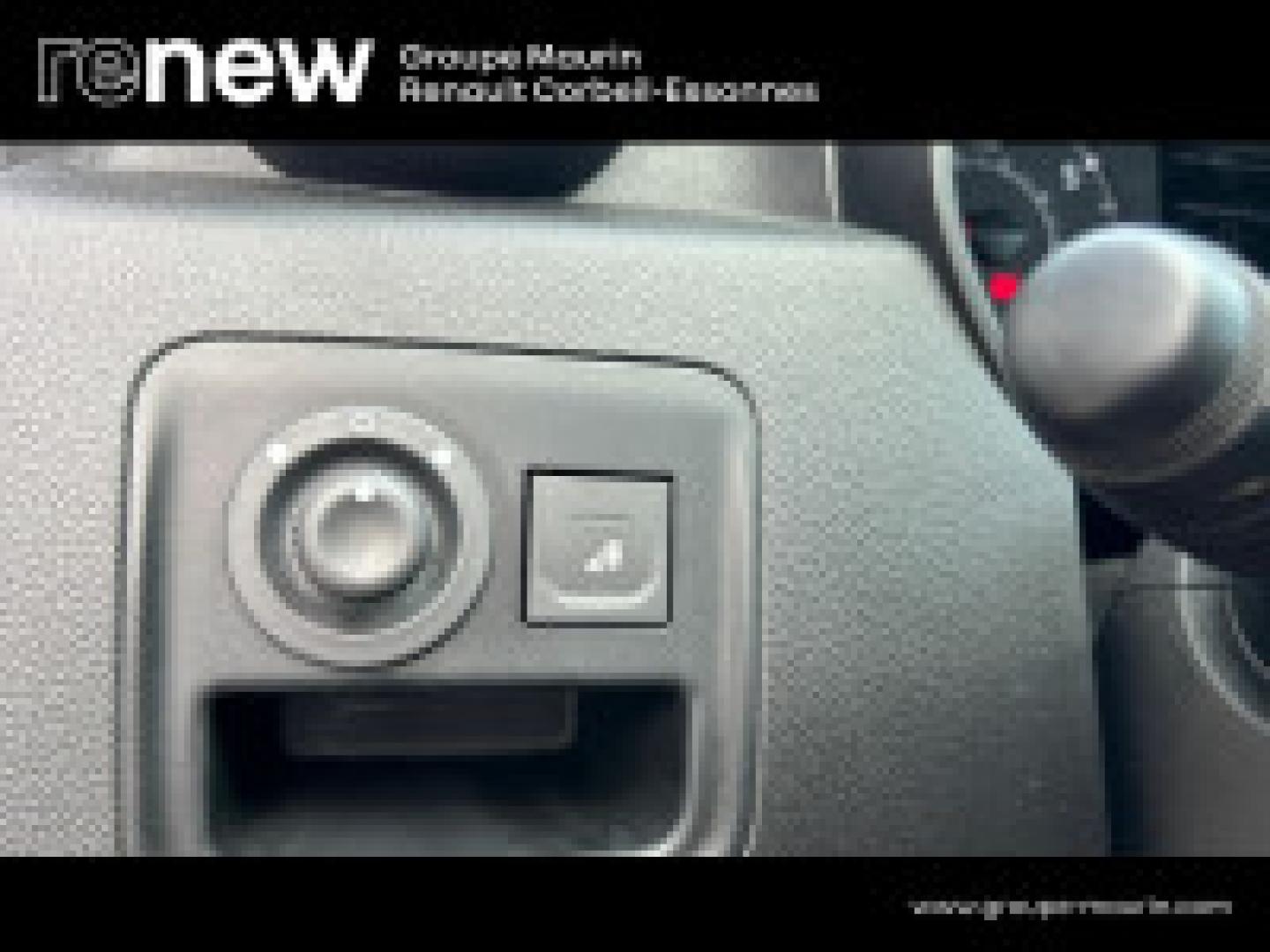 DACIA Duster 1.5 dCi 110ch Prestige 4X2 - Photo 15