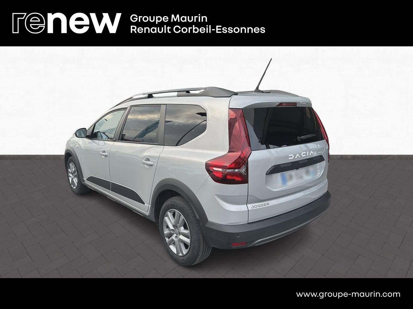 DACIA Jogger 1.0 TCe 110ch Expression 7 places - Photo 3