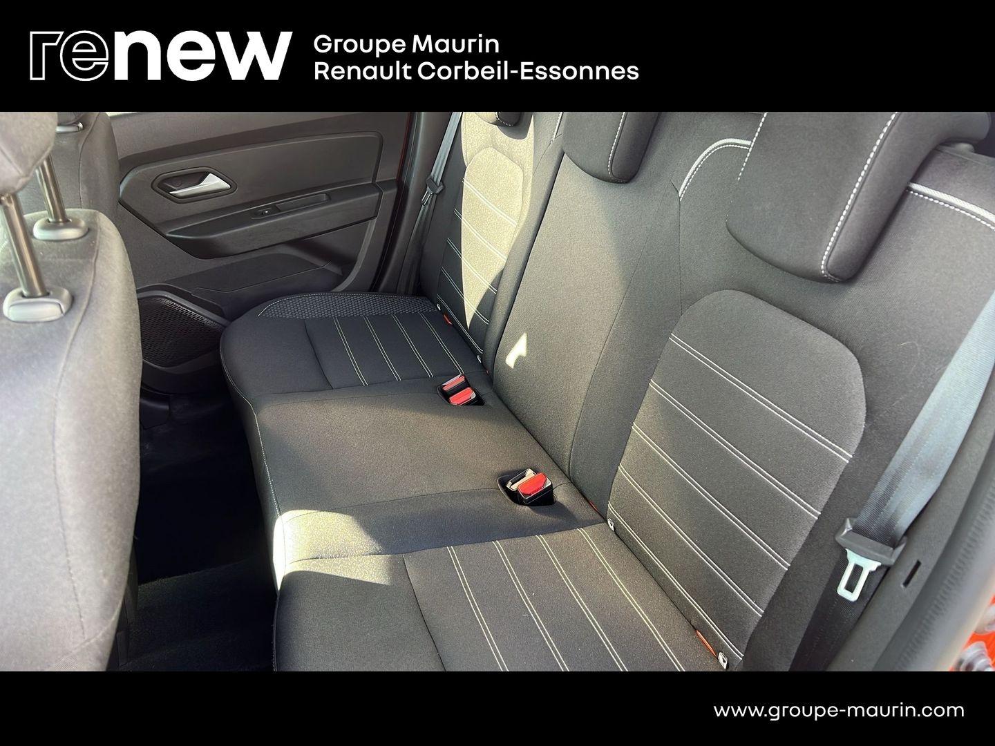 DACIA Duster 1.0 ECO-G 100ch  Journey + 4x2 - Photo 11