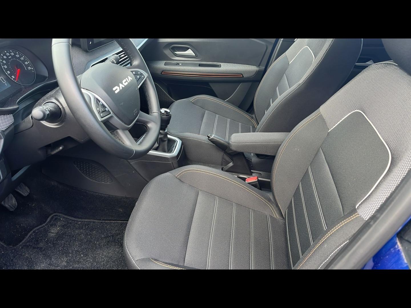DACIA Sandero 1.0 TCe 90ch Stepway Expression -24 - Photo 11