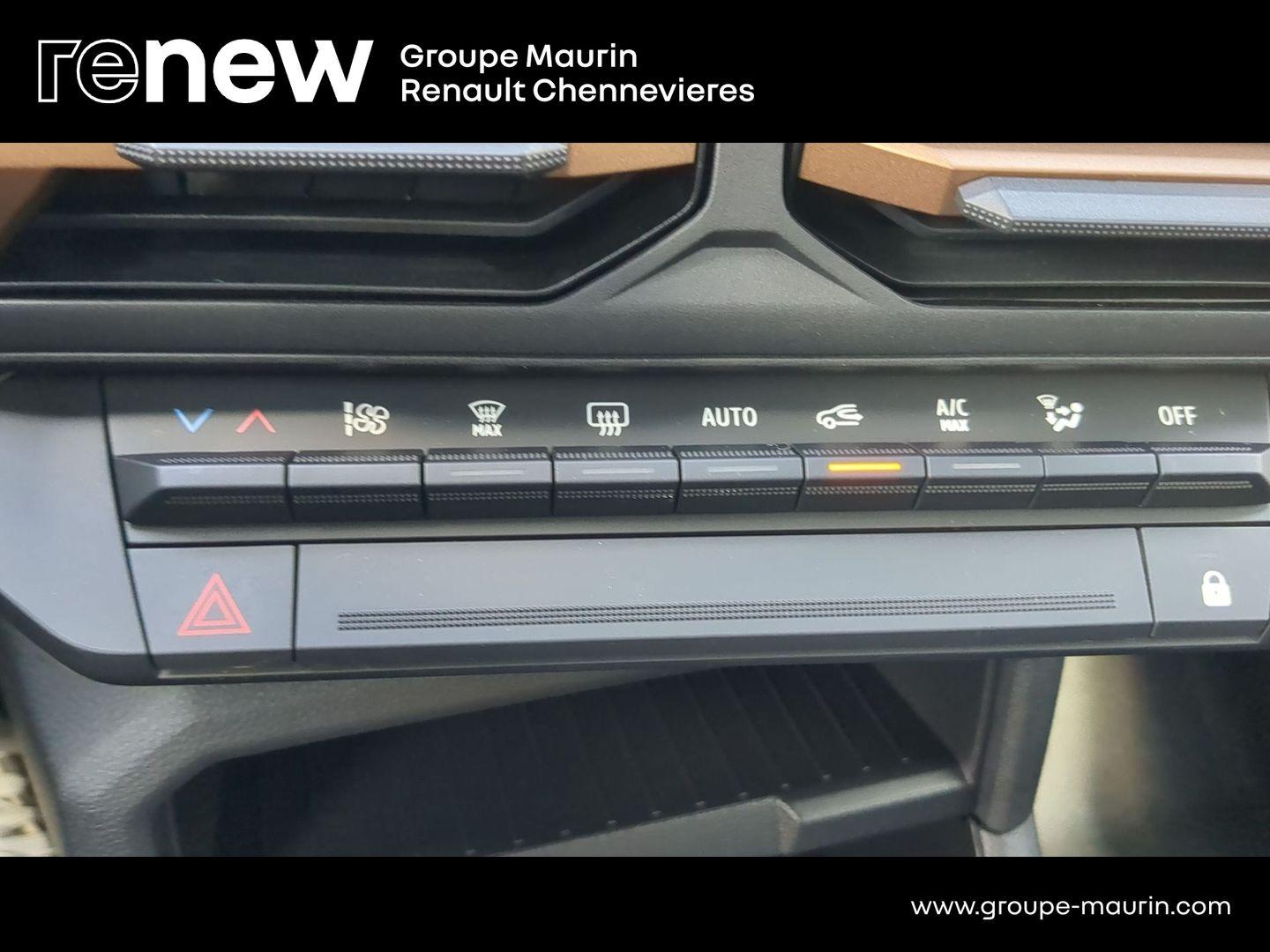 DACIA Duster 1.6 hybrid 140ch Extreme - Photo 14