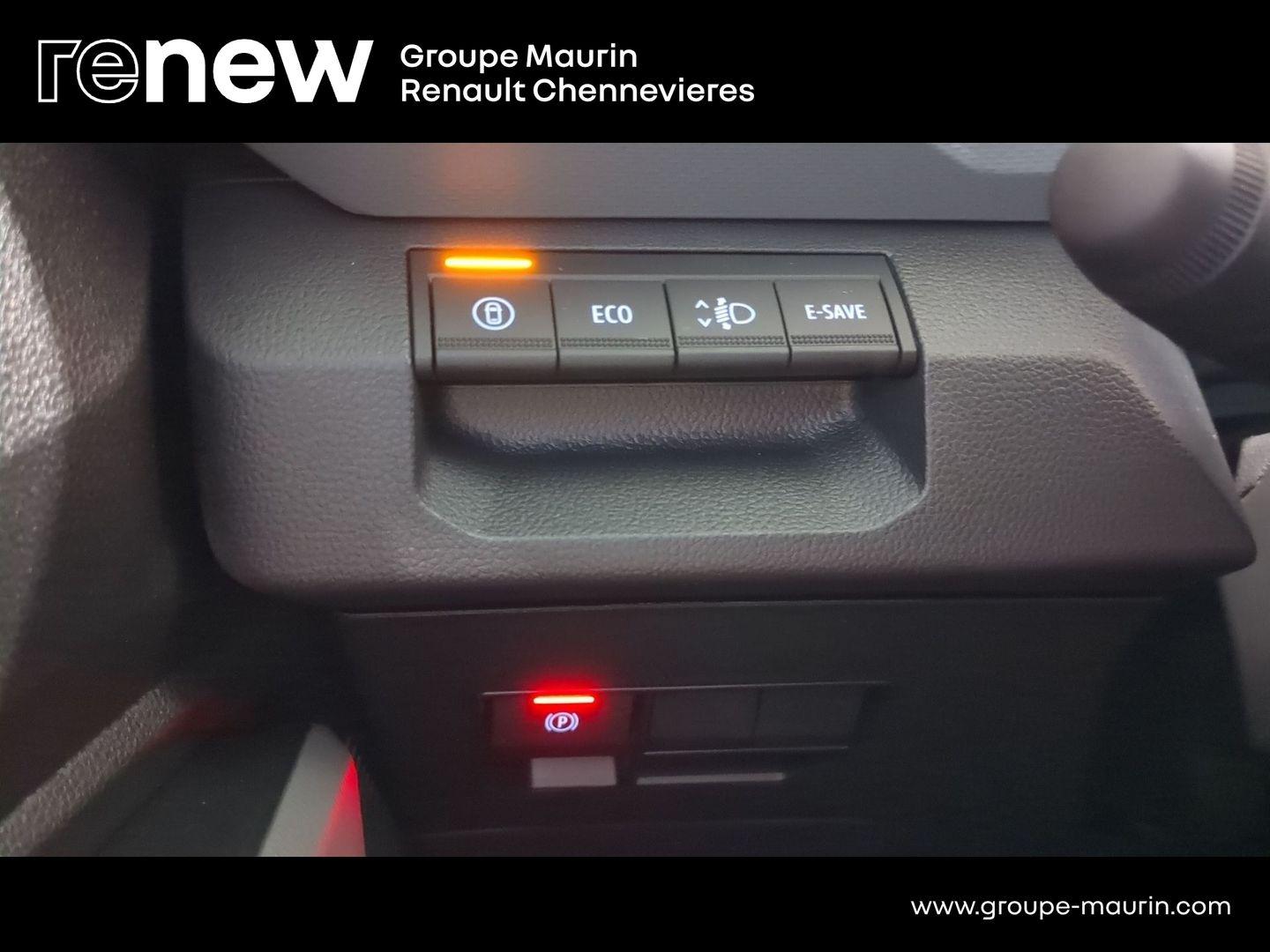 DACIA Duster 1.6 hybrid 140ch Extreme - Photo 43