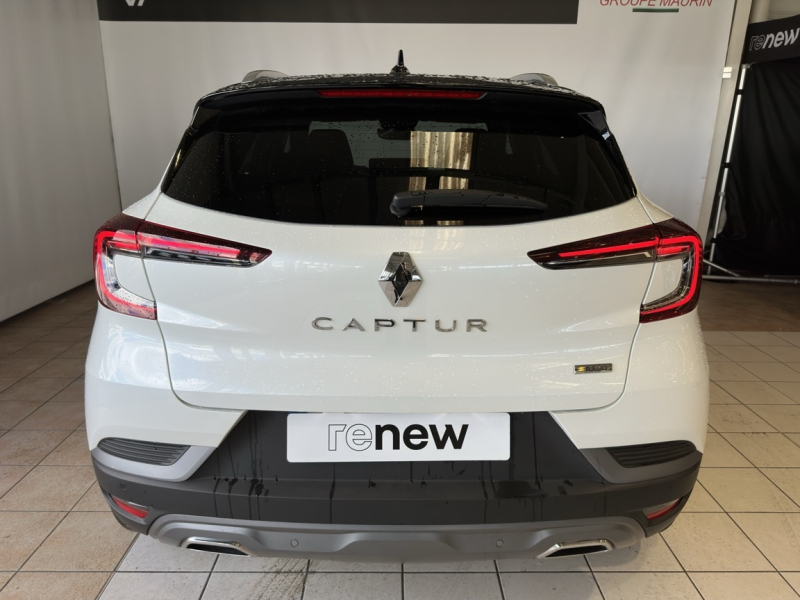 RENAULT Captur d’occasion à vendre à CHENNEVIÈRES-SUR-MARNE chez ADP - SOVEA 94 (Photo 5)