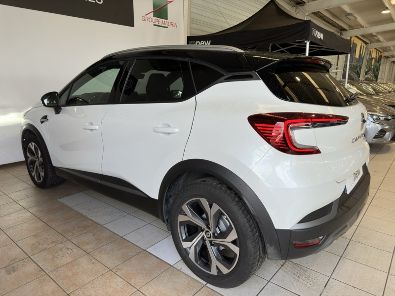 RENAULT Captur d’occasion à vendre à CHENNEVIÈRES-SUR-MARNE chez ADP - SOVEA 94 (Photo 6)