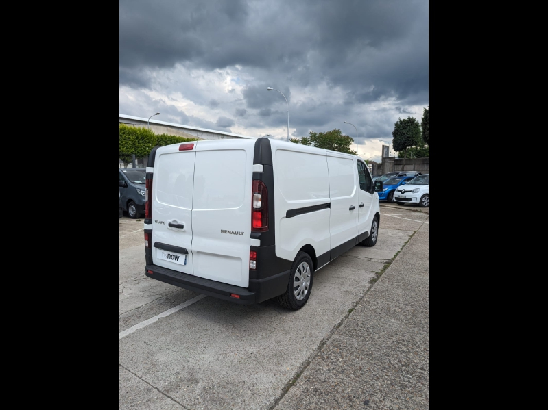 RENAULT Trafic Fg VUL d’occasion à vendre à CHENNEVIÈRES-SUR-MARNE chez ADP - SOVEA 94 (Photo 8)