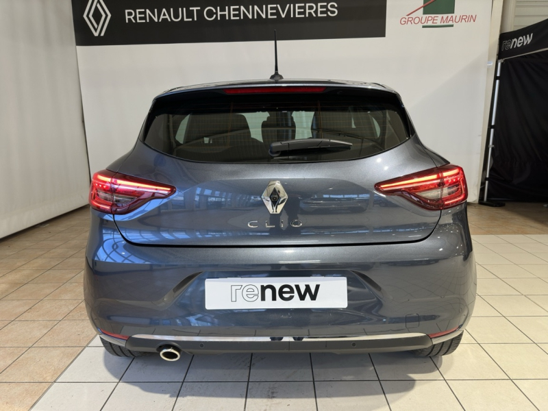 RENAULT Clio d’occasion à vendre à CHENNEVIÈRES-SUR-MARNE chez ADP - SOVEA 94 (Photo 5)