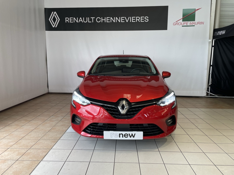 RENAULT Clio d’occasion à vendre à CHENNEVIÈRES-SUR-MARNE chez ADP - SOVEA 94 (Photo 3)