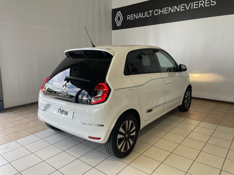 RENAULT Twingo d’occasion à vendre à CHENNEVIÈRES-SUR-MARNE chez ADP - SOVEA 94 (Photo 5)