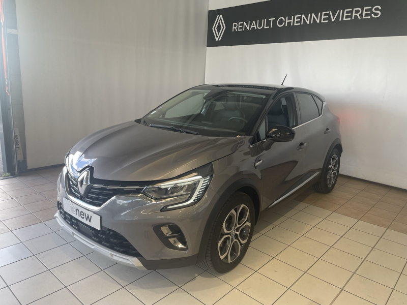 RENAULT Captur d’occasion à vendre à CHENNEVIÈRES-SUR-MARNE chez ADP - SOVEA 94 (Photo 4)