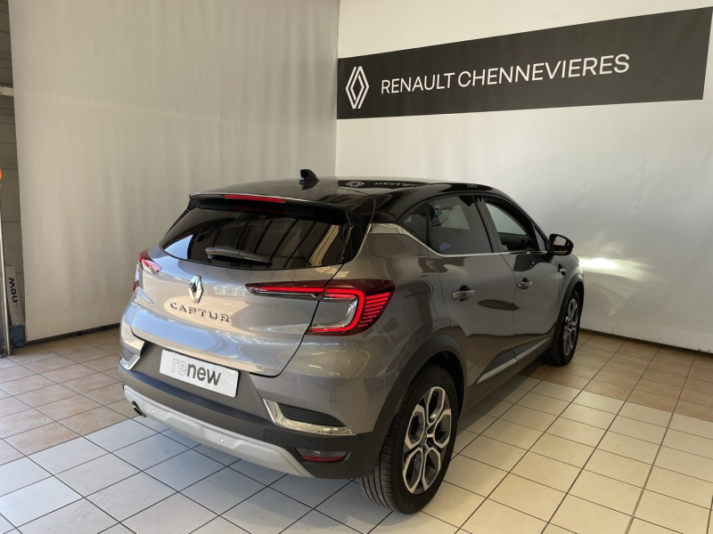 RENAULT Captur d’occasion à vendre à CHENNEVIÈRES-SUR-MARNE chez ADP - SOVEA 94 (Photo 18)