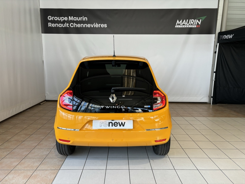 RENAULT Twingo d’occasion à vendre à CHENNEVIÈRES-SUR-MARNE chez ADP - SOVEA 94 (Photo 6)