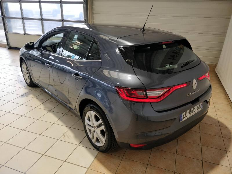 RENAULT Megane d’occasion à vendre à CHENNEVIÈRES-SUR-MARNE chez ADP - SOVEA 94 (Photo 7)