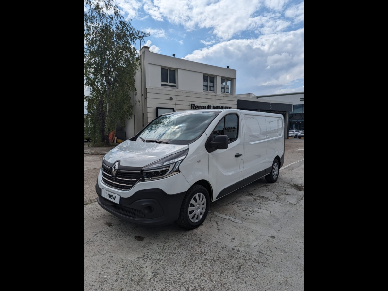 RENAULT Trafic Fg VUL d’occasion à vendre à CHENNEVIÈRES-SUR-MARNE chez ADP - SOVEA 94 (Photo 3)