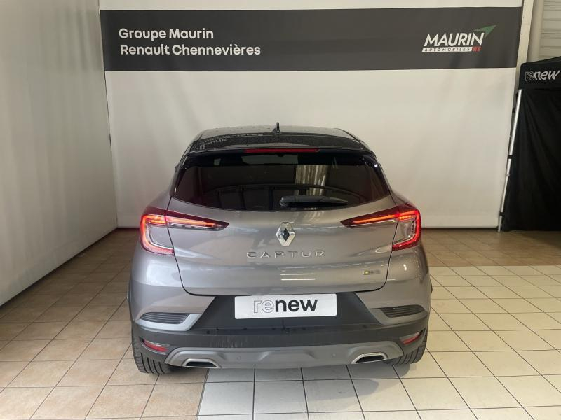 RENAULT Captur d’occasion à vendre à CHENNEVIÈRES-SUR-MARNE chez ADP - SOVEA 94 (Photo 6)