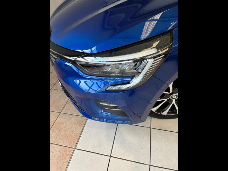 RENAULT Clio d’occasion à vendre à CHENNEVIÈRES-SUR-MARNE chez ADP - SOVEA 94 (Photo 5)