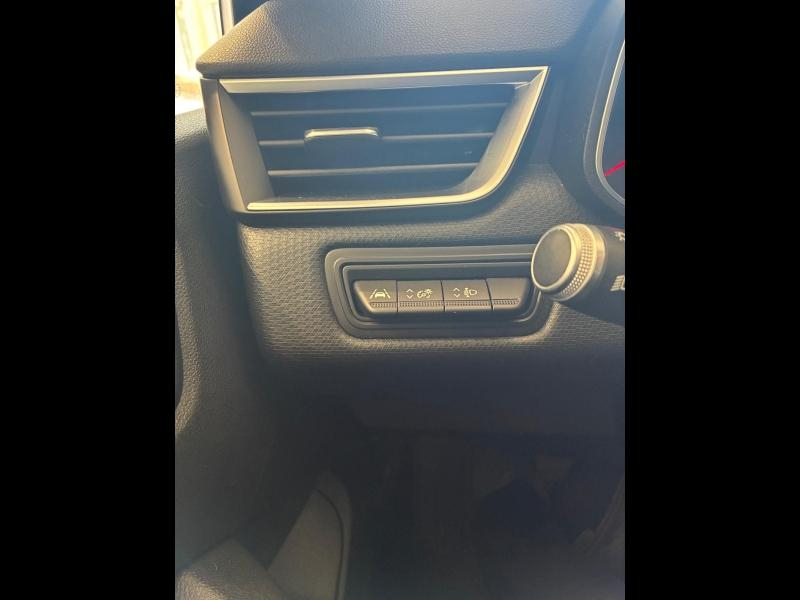 RENAULT Clio d’occasion à vendre à CHENNEVIÈRES-SUR-MARNE chez ADP - SOVEA 94 (Photo 12)