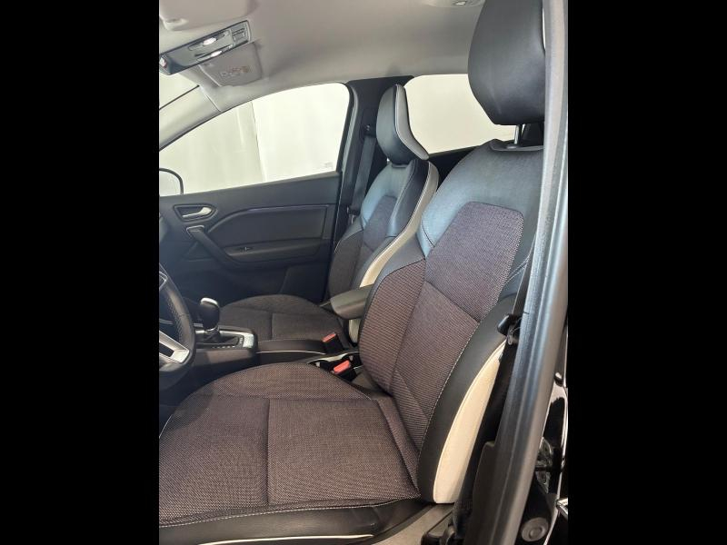 RENAULT Captur d’occasion à vendre à CHENNEVIÈRES-SUR-MARNE chez ADP - SOVEA 94 (Photo 7)