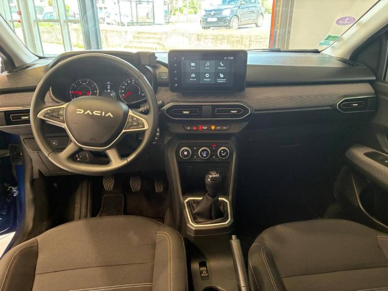DACIA Sandero d’occasion à vendre à CHENNEVIÈRES-SUR-MARNE chez ADP - SOVEA 94 (Photo 8)