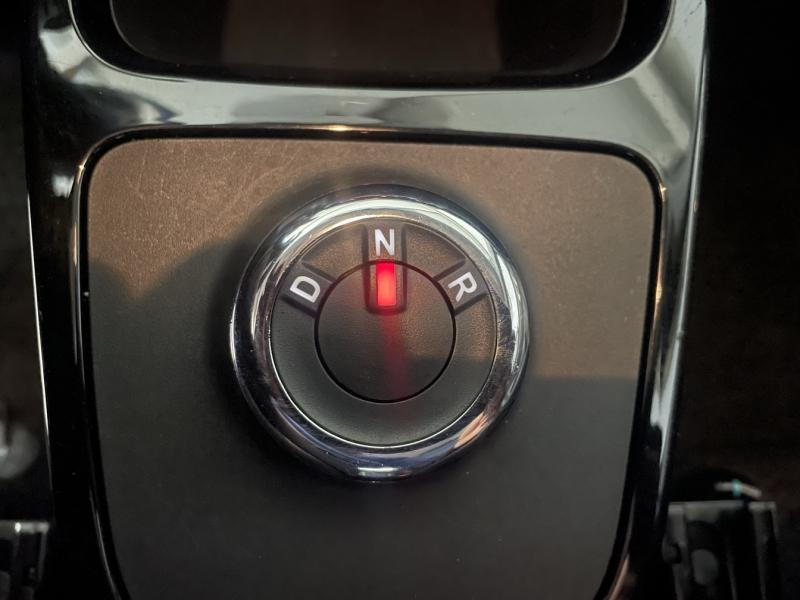 DACIA Spring d’occasion à vendre à CHENNEVIÈRES-SUR-MARNE chez ADP - SOVEA 94 (Photo 14)