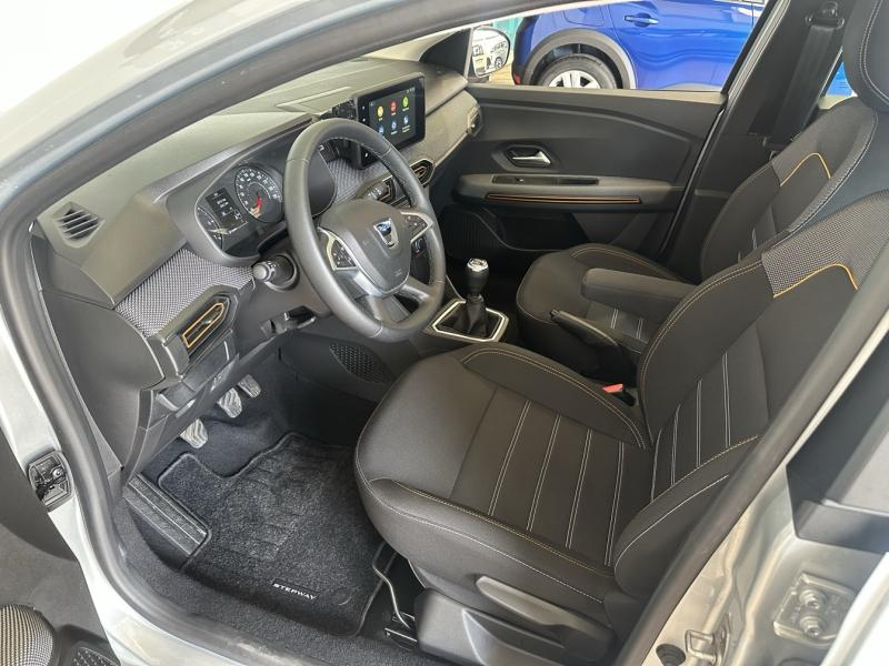 DACIA Sandero d’occasion à vendre à CHENNEVIÈRES-SUR-MARNE chez ADP - SOVEA 94 (Photo 7)