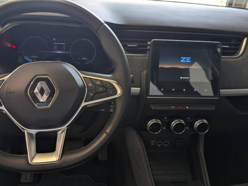 RENAULT Zoe d’occasion à vendre à CHENNEVIÈRES-SUR-MARNE chez ADP - SOVEA 94 (Photo 7)