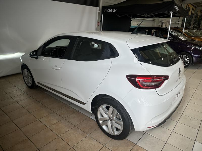 RENAULT Clio d’occasion à vendre à CHENNEVIÈRES-SUR-MARNE chez ADP - SOVEA 94 (Photo 6)