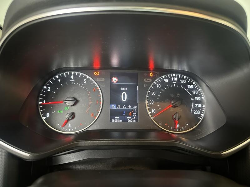 RENAULT Clio d’occasion à vendre à CHENNEVIÈRES-SUR-MARNE chez ADP - SOVEA 94 (Photo 16)