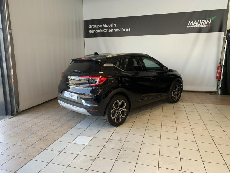 RENAULT Captur d’occasion à vendre à CHENNEVIÈRES-SUR-MARNE chez ADP - SOVEA 94 (Photo 3)