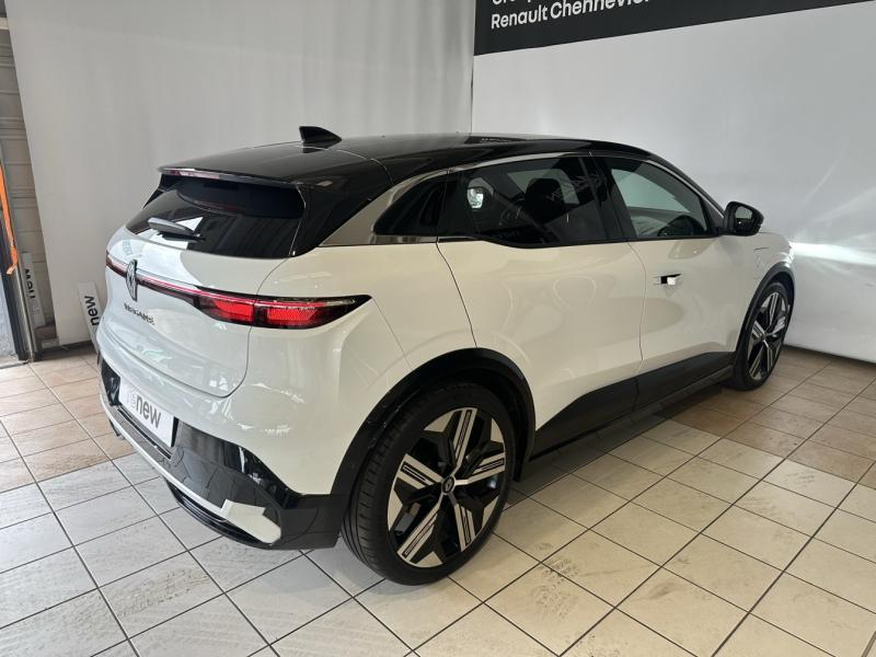 RENAULT Megane d’occasion à vendre à CHENNEVIÈRES-SUR-MARNE chez ADP - SOVEA 94 (Photo 4)