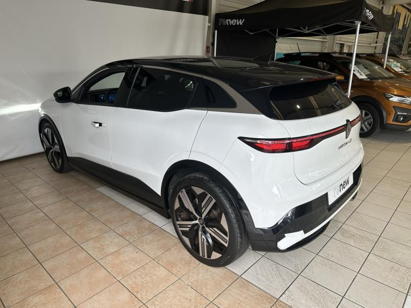 RENAULT Megane d’occasion à vendre à CHENNEVIÈRES-SUR-MARNE chez ADP - SOVEA 94 (Photo 6)