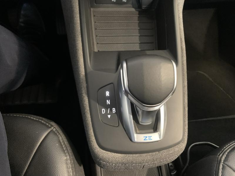RENAULT Zoe d’occasion à vendre à CHENNEVIÈRES-SUR-MARNE chez ADP - SOVEA 94 (Photo 12)