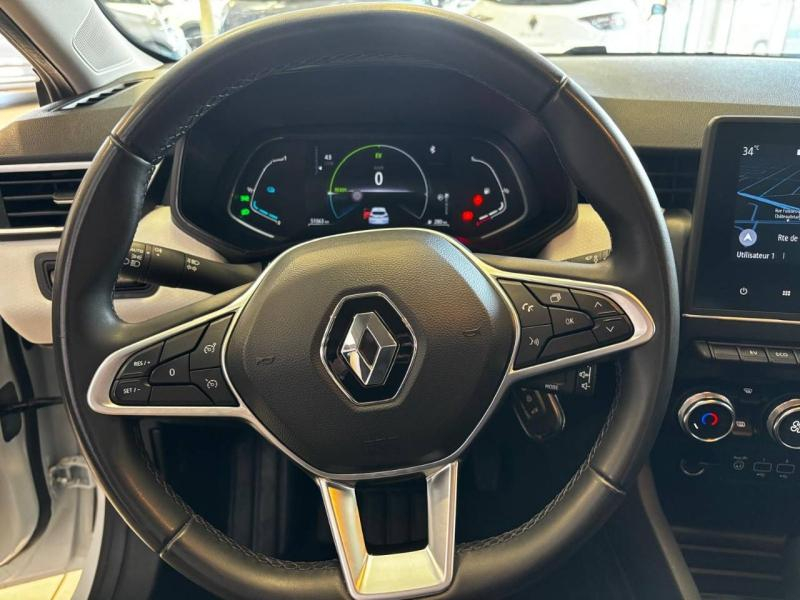 RENAULT Clio d’occasion à vendre à CHENNEVIÈRES-SUR-MARNE chez ADP - SOVEA 94 (Photo 5)