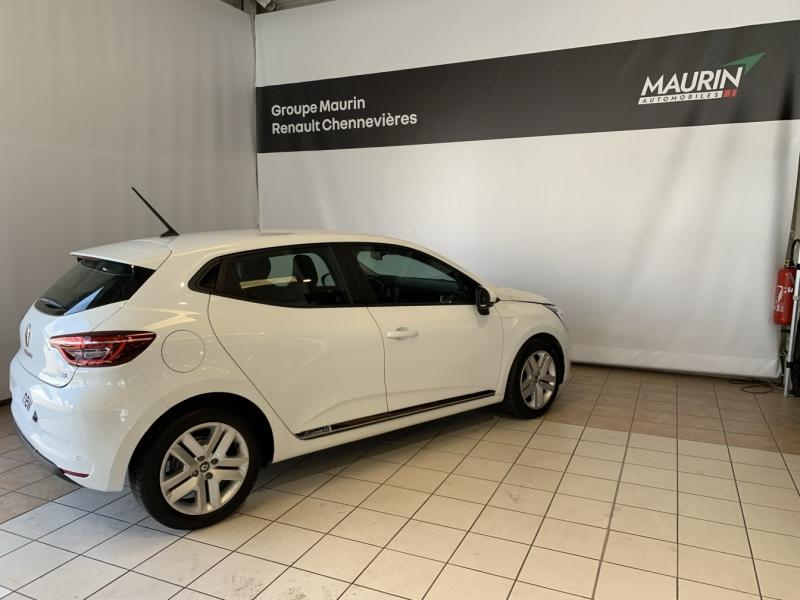RENAULT Clio d’occasion à vendre à CHENNEVIÈRES-SUR-MARNE chez ADP - SOVEA 94 (Photo 3)