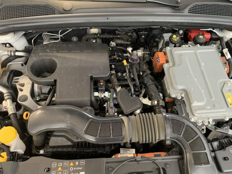 RENAULT Clio d’occasion à vendre à CHENNEVIÈRES-SUR-MARNE chez ADP - SOVEA 94 (Photo 16)