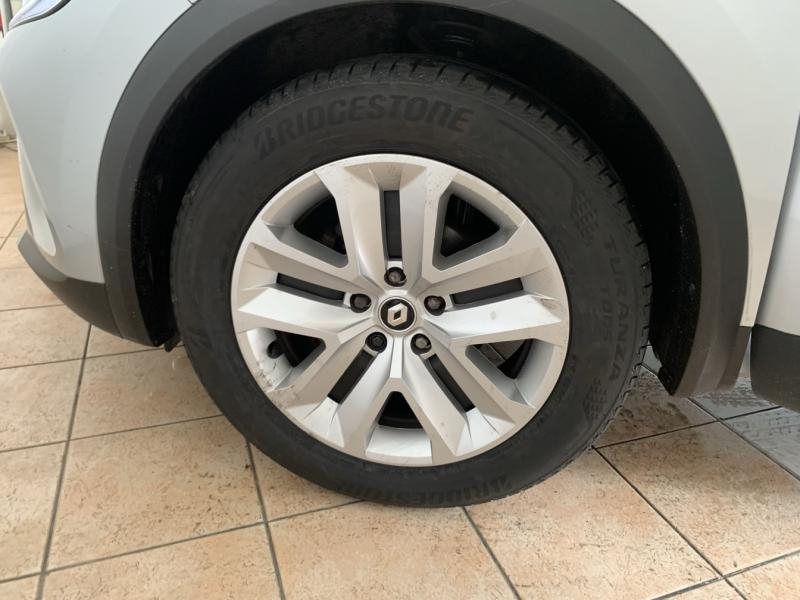 RENAULT Captur d’occasion à vendre à CHENNEVIÈRES-SUR-MARNE chez ADP - SOVEA 94 (Photo 15)