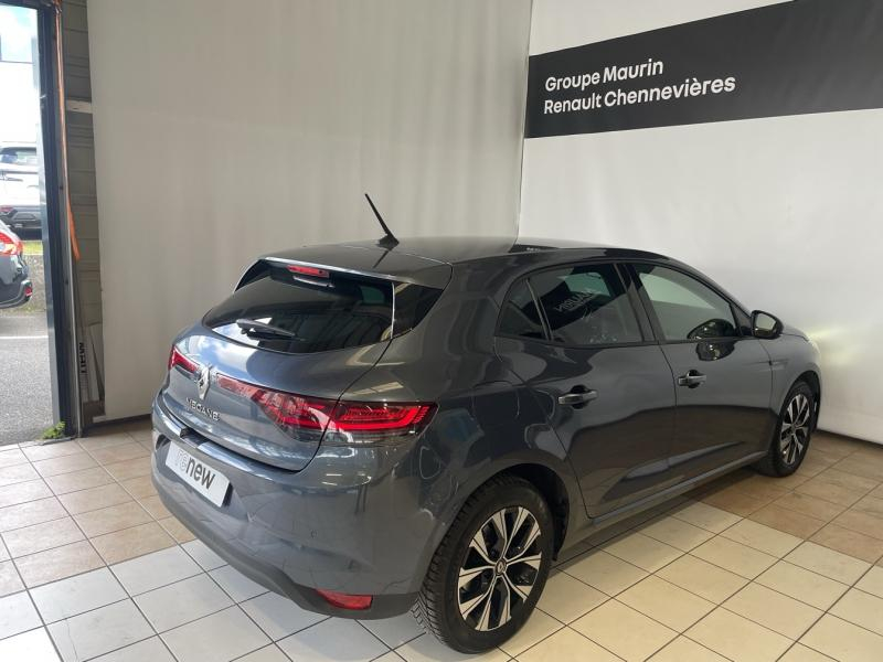 RENAULT Megane d’occasion à vendre à CHENNEVIÈRES-SUR-MARNE chez ADP - SOVEA 94 (Photo 7)